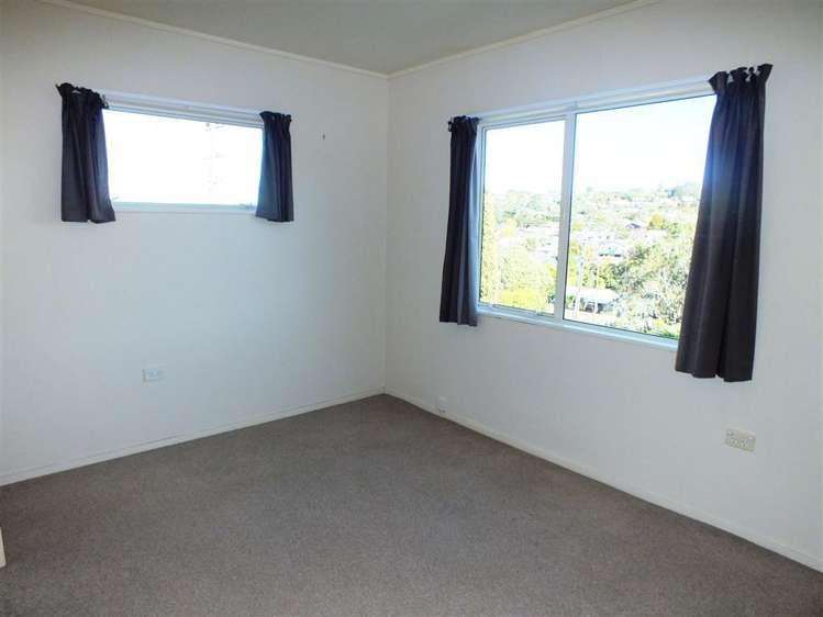 64 D'Oyly Drive Stanmore Bay_6