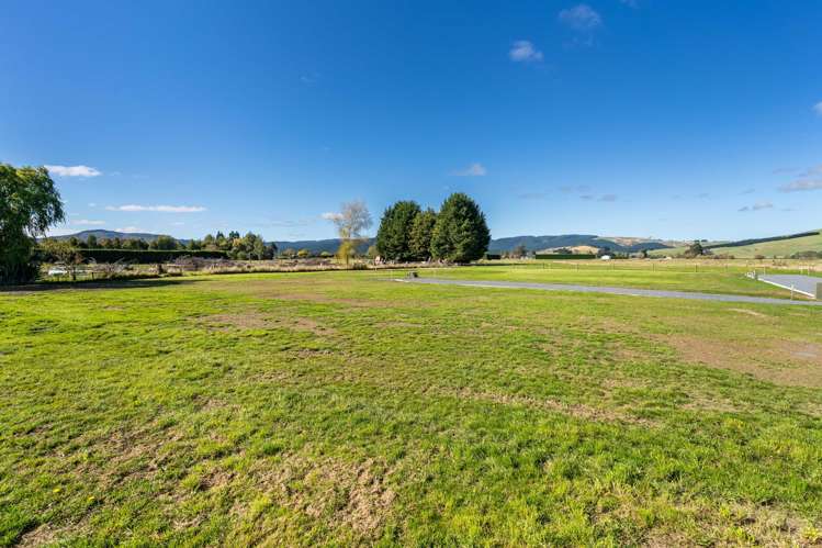 Constitution Avenue Milton_8