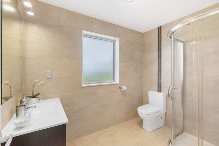 73 Buccaneer Court Gulf Harbour_13