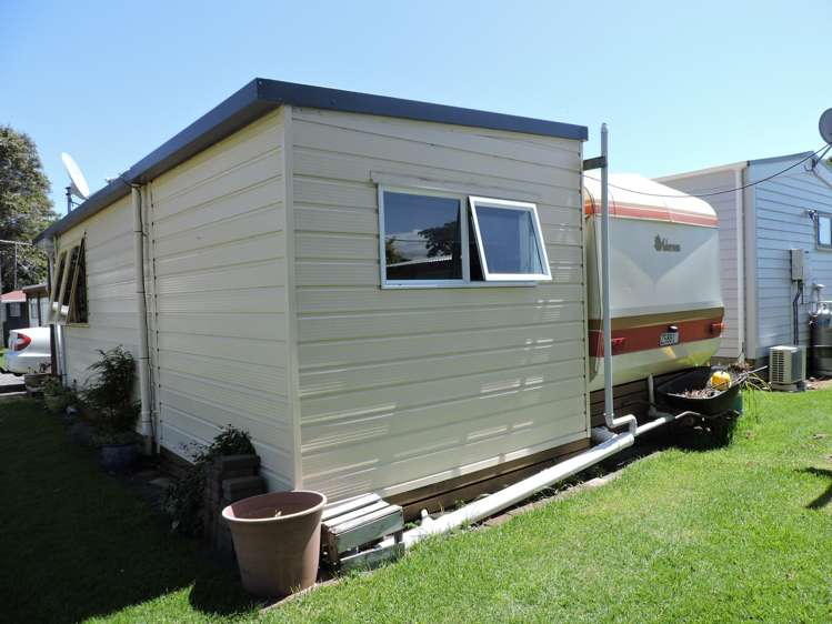 B4/473 Thames Coast Road Te Puru_12