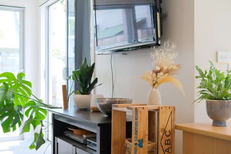 79 North Road North East Valley_9