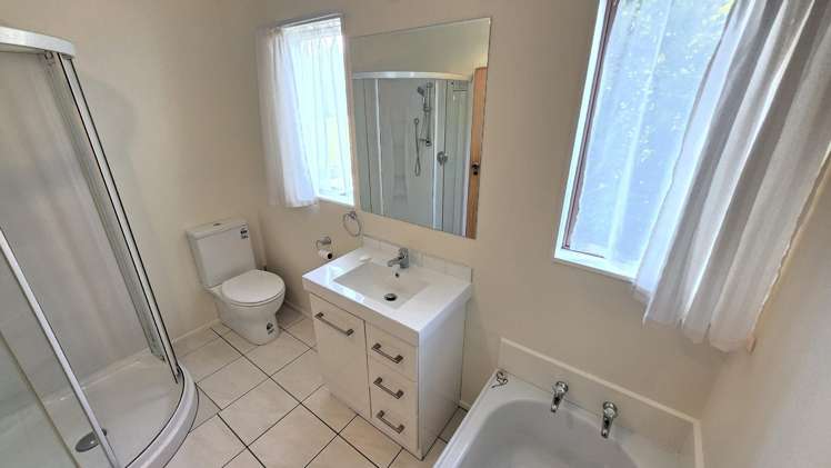  B/16 Wilson Grove Normandale_14