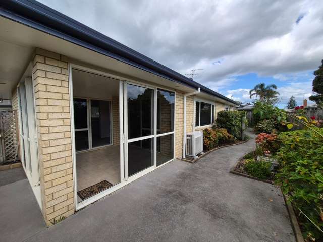  B/14 Edward Avenue Orewa_1