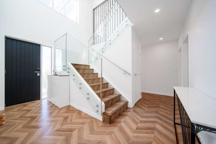 7 Tai Crescent Hobsonville_2