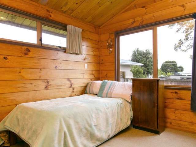 2/20 Tonga Street Taupo_4