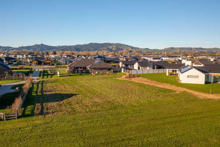 33 Alan Livingston Drive Cambridge_6