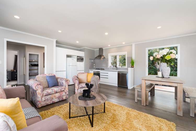 98 Elliot Street Howick_1