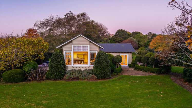 998 Peak Road Waimauku_18