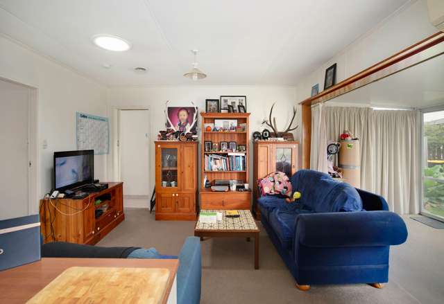 2/64 Golf Road Tahunanui_3