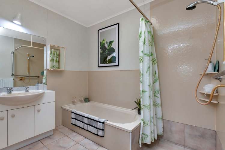 1/2 Graham Street Regent_12