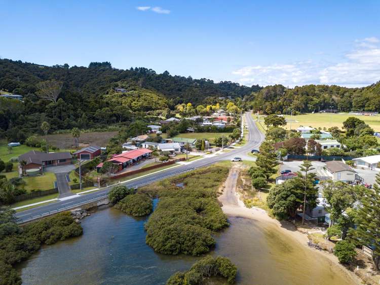 562 Leigh Road Whangateau_19