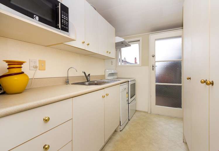 2/220a Church Street Onehunga_13