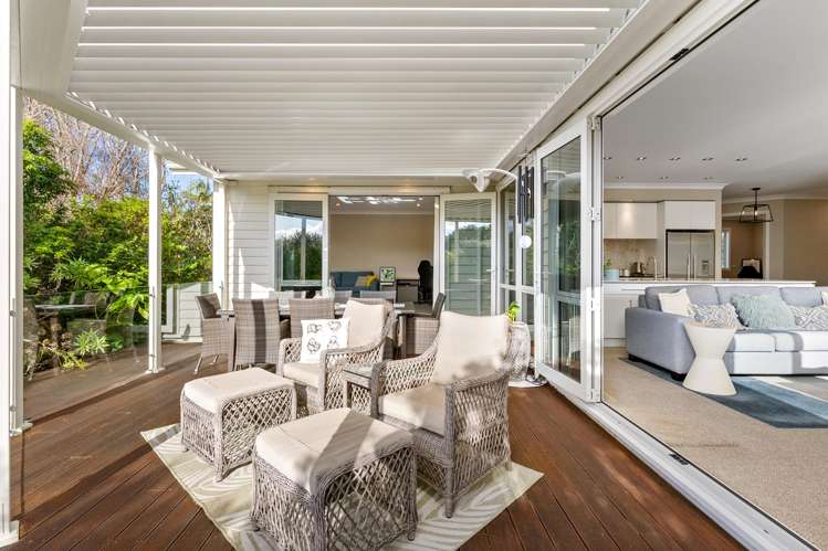 9 Beachwood Drive Hatfields Beach_10