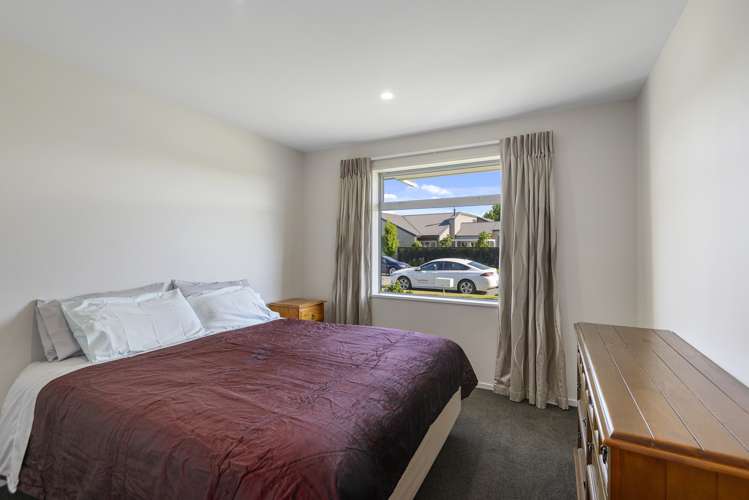 19 Craig Thompson Drive Lincoln_12