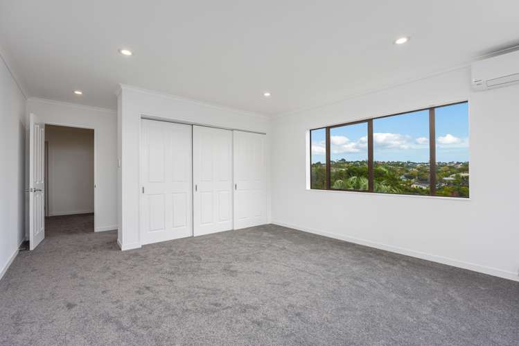 228 Alec Craig Way Gulf Harbour_17