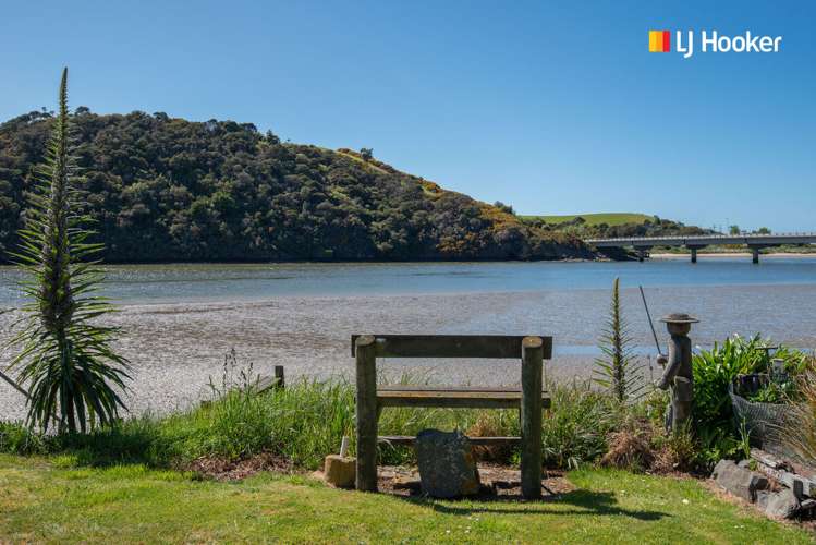 37 Riverside Road Taieri Mouth_20
