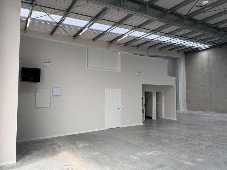 23 Brent Greig Lane Te Rapa_6