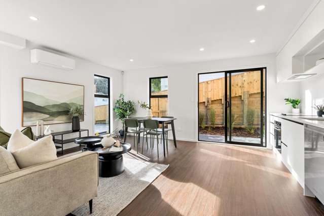 1/6 Embassy Place Glenfield_1