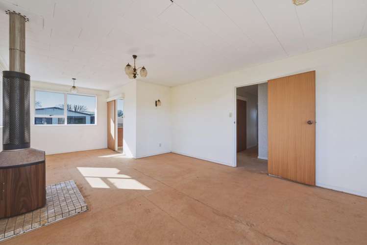 1 Hinau Street Pukehangi_13
