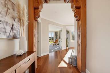 243 Mount Thomas Road_1