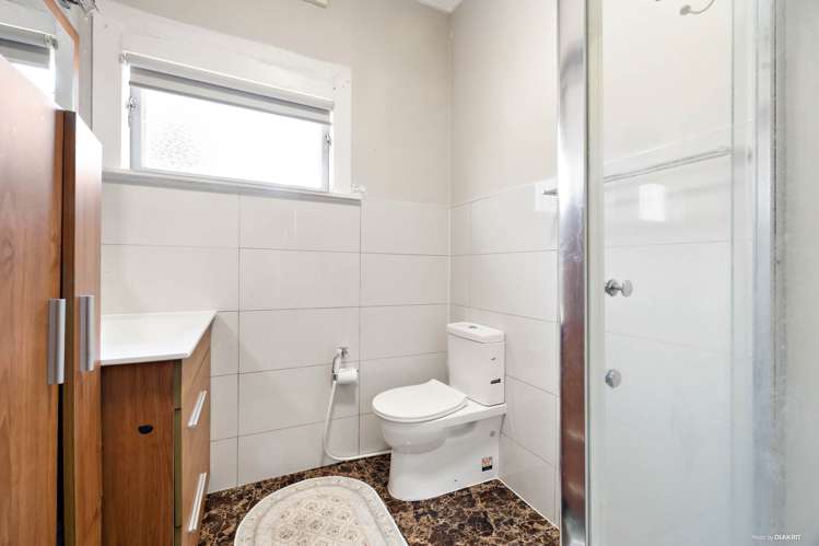 354 Mount Albert Road Mt Roskill_11