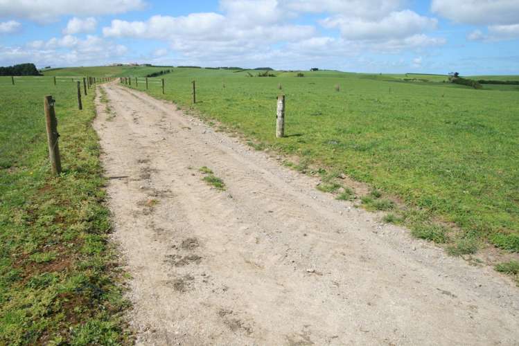 96 Lower Hunter Road Hawera_29