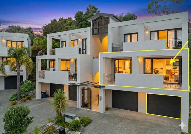 A STYLISH URBAN SANCTUARY IN SOLID CONCRETE