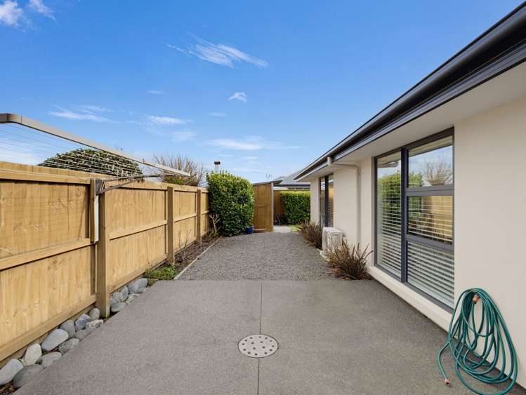 6 Oates Street Lincoln_30