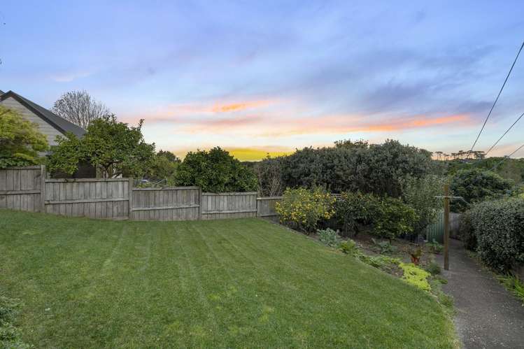 2/1 Clearwater Cove West Harbour_22