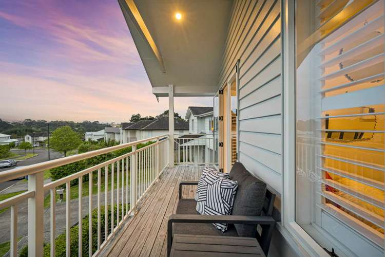 59 Mackay Drive Greenhithe_16