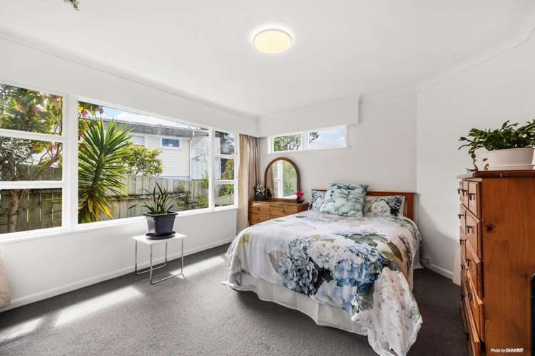 10 Waitati Place New Windsor_13