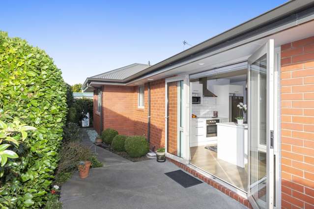 2/36 Tuckers Road Redwood_3