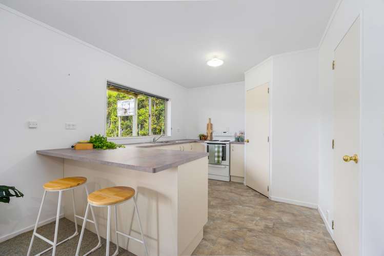18 Awatere Place Snells Beach_36