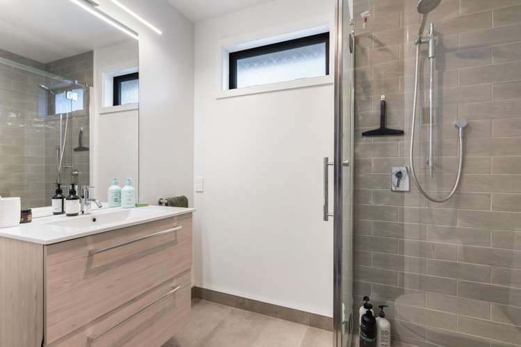 33a Silverton Avenue Wai O Taiki Bay_19