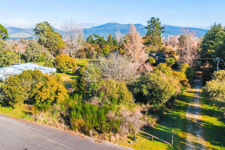 52 Te Herekiekie Street_5