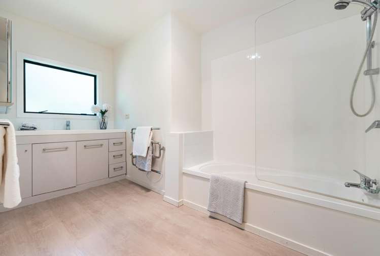 9A Stephen Lysnar Place Hillsborough_20