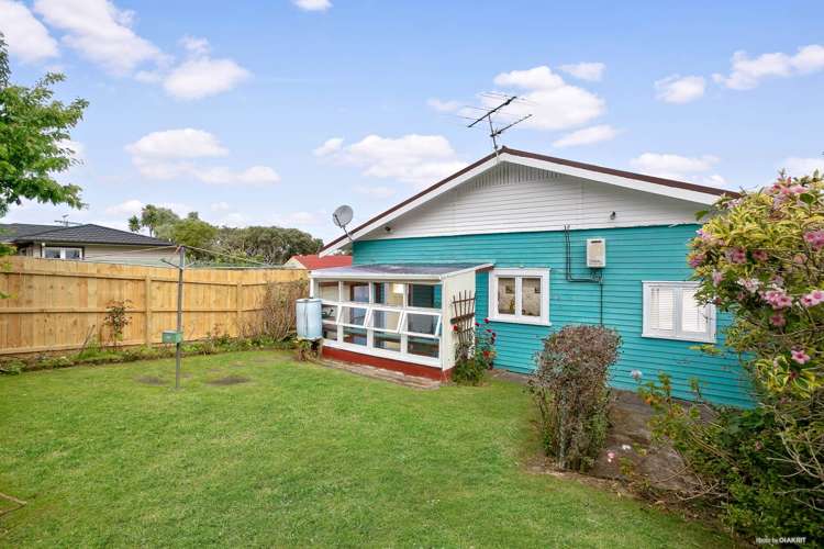 34 Hardington Street Onehunga_14
