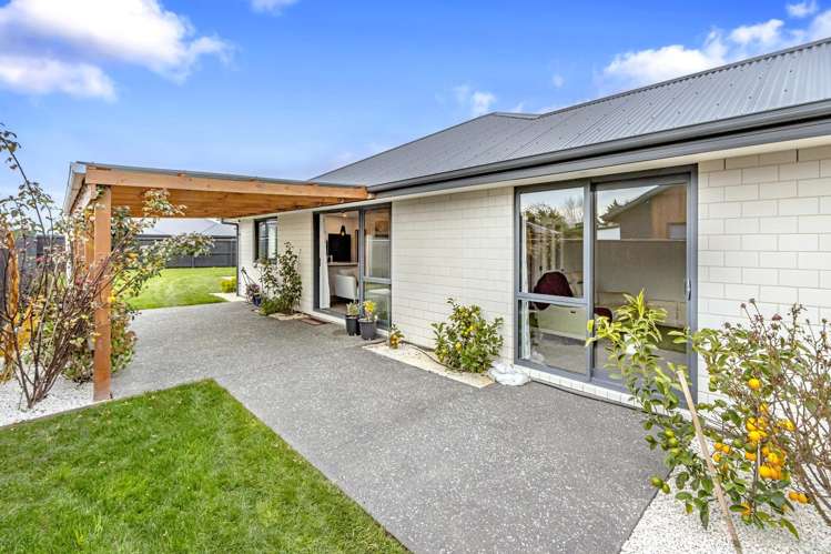6 Altai Place Rolleston_11
