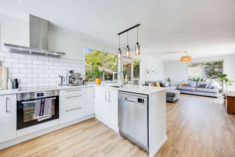 11 Airey Place Torbay_4