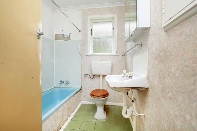 111 Stokes Valley Road Stokes Valley_15