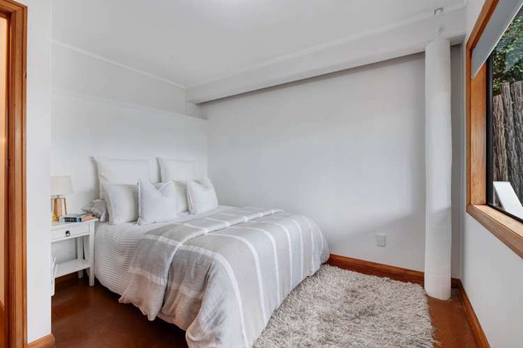 82 Shakespear Road Army Bay_13