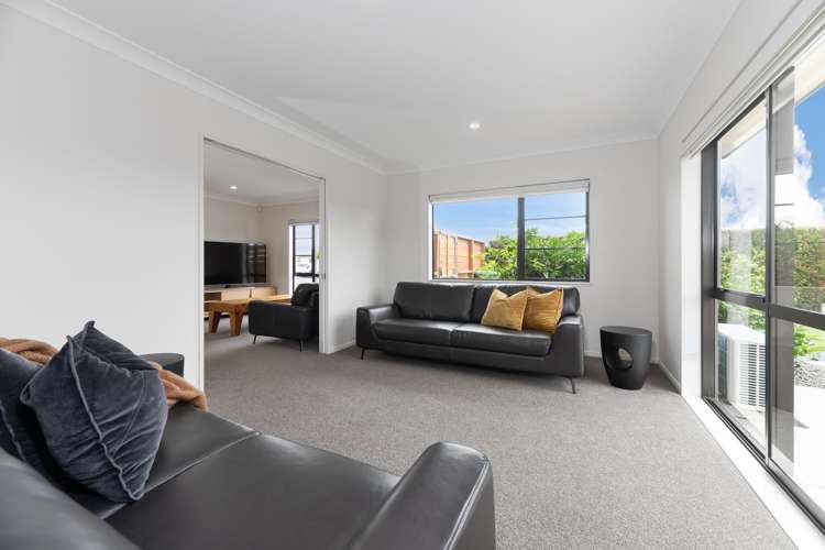 27 Scotsmoor Drive Wattle Downs_6