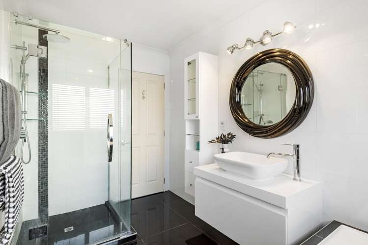 12 English Oak Drive Schnapper Rock_22