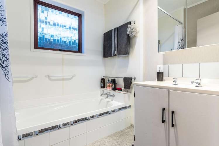 63 Burgoyne Street Woodville_19