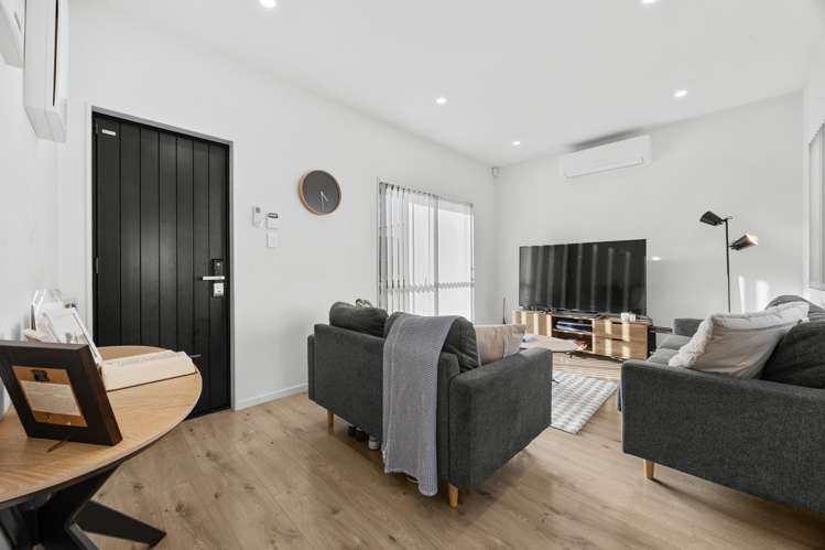 6 Faithful Drive Drury_9