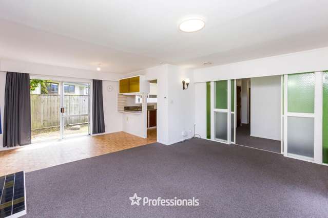33 Larchmont Grove Totara Park_3