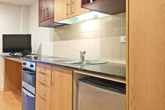 1407/76 Wakefield Street City Centre_2