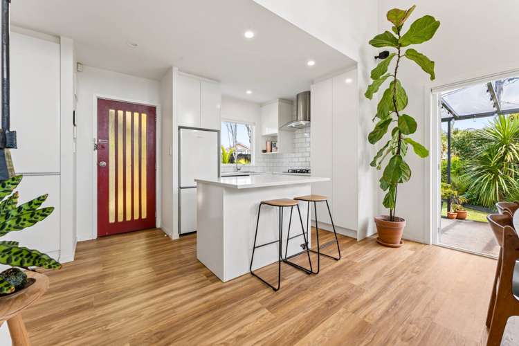 8a Exmouth Road Northcote_7