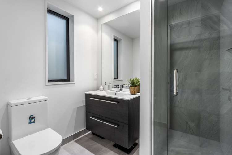 18 Clissold Street Merivale_17