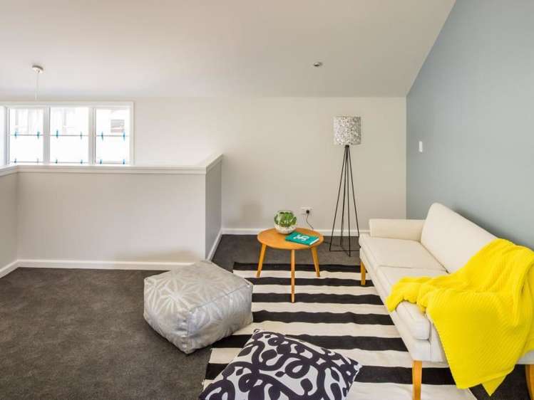 616 Marine Drive Days Bay_11